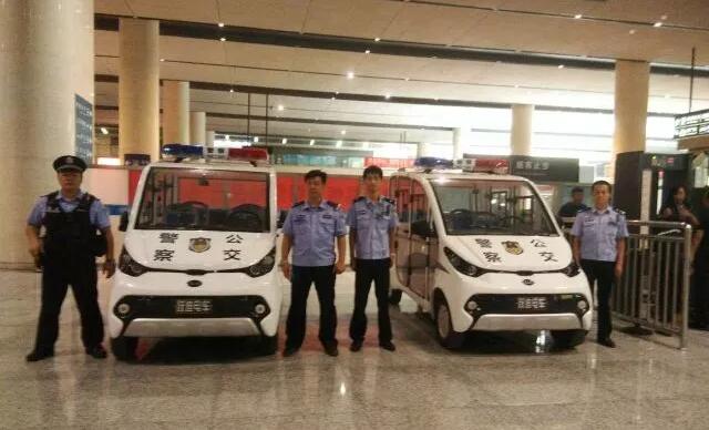 躍迪電動巡邏車,火車站執(zhí)勤 躍迪電動巡邏車,火車站執(zhí)勤