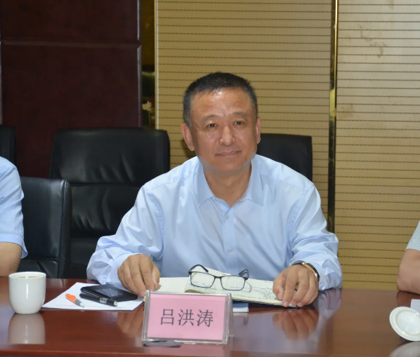 石家莊市中級(jí)人民法院黨組書記、院長(zhǎng)白峰到躍迪集團(tuán)調(diào)研