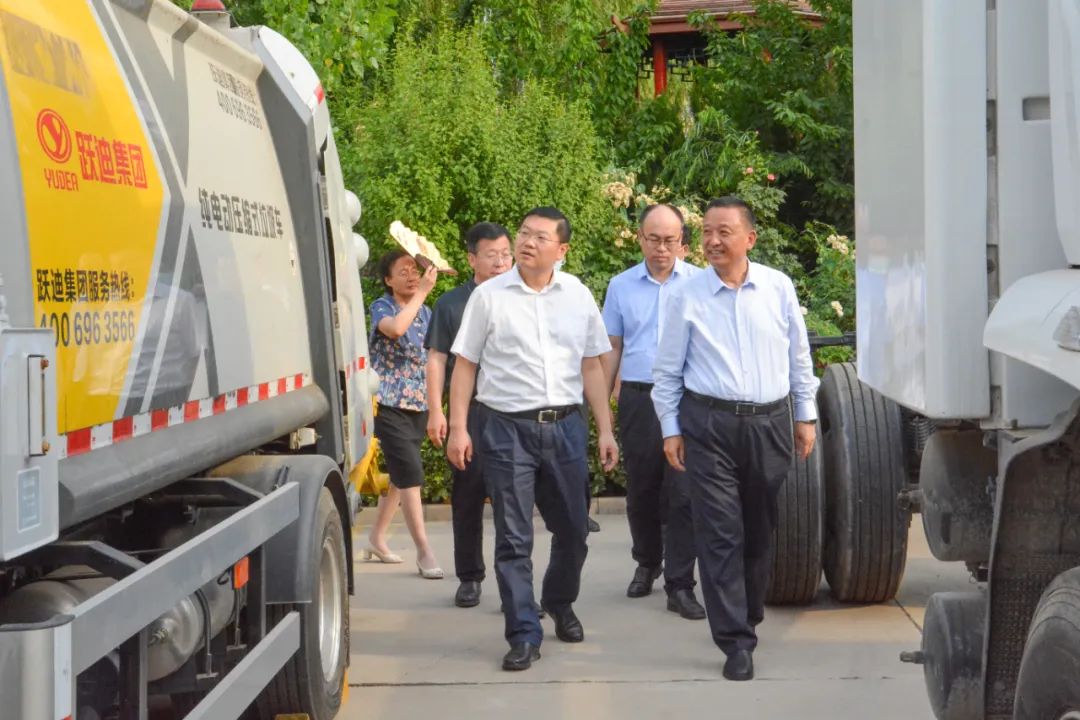 元氏縣委副書記、縣長(zhǎng)曹鉑一行蒞臨躍迪集團(tuán)考察調(diào)研